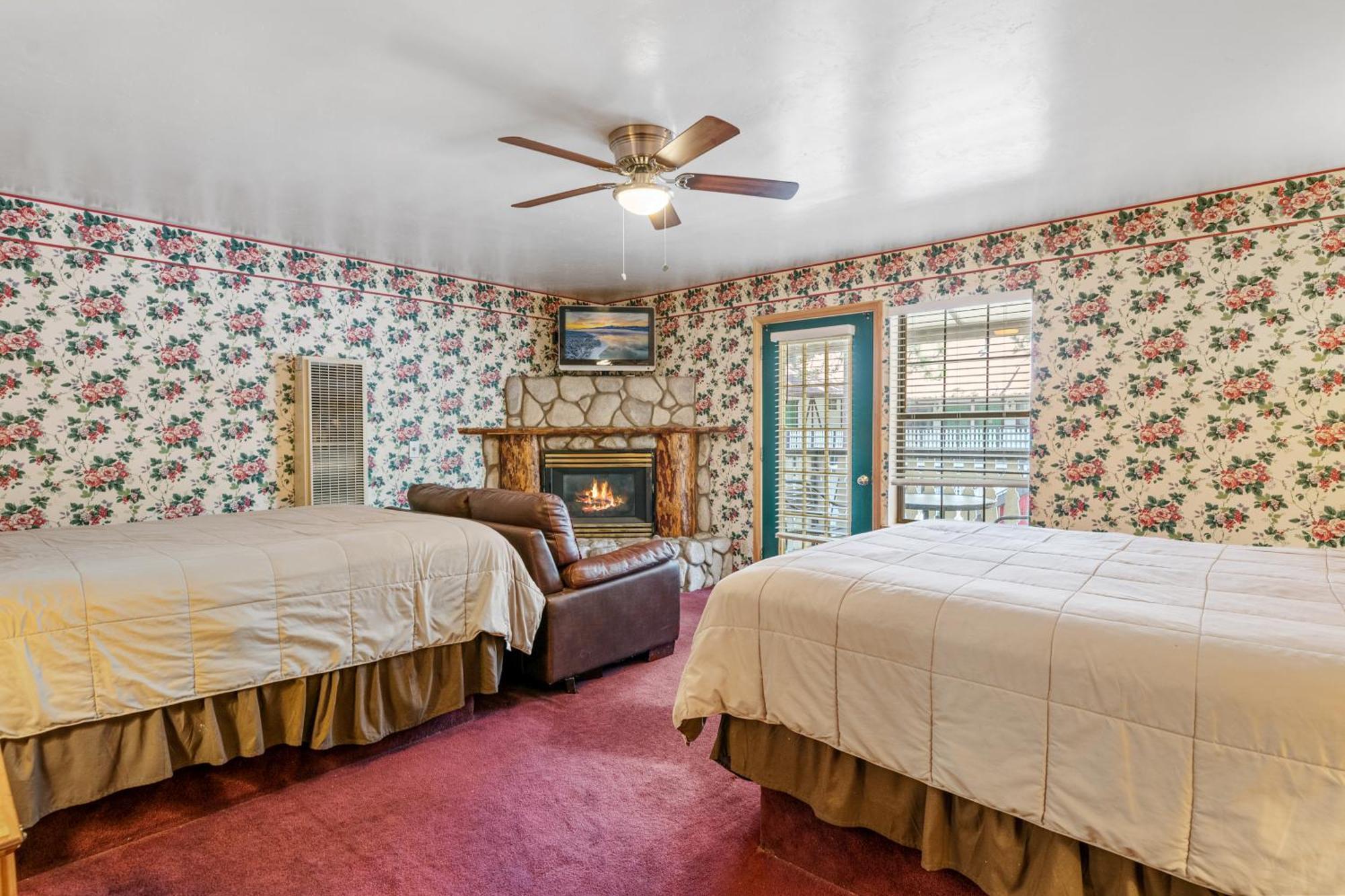 Black Forest Lodge Big Bear Lake Bagian luar foto